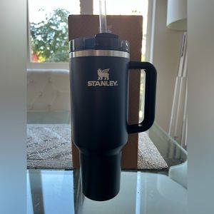 Stanley The Quencher H2.O Flowstate Tumbler 40oz